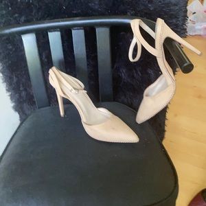 Closed toed nude heels